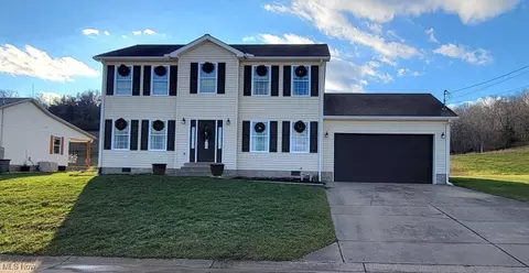 231 Pleasant Colony Dr, Evans, WV 25241 photo 1