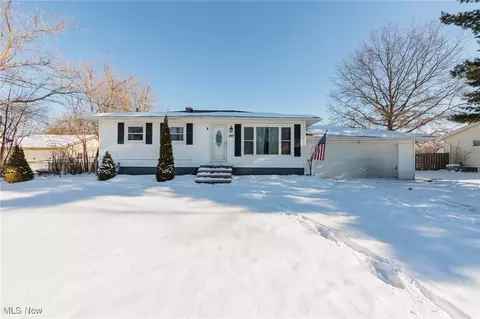 1587 Andrea Dr, Brunswick, OH 44212