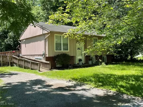 256 Federal St NE, Warren, OH 44483