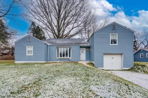 330 Stewart Ave NW, Massillon, OH 44646