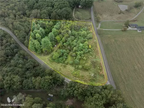 0 Thunder Rd SW, Magnolia, OH 44643