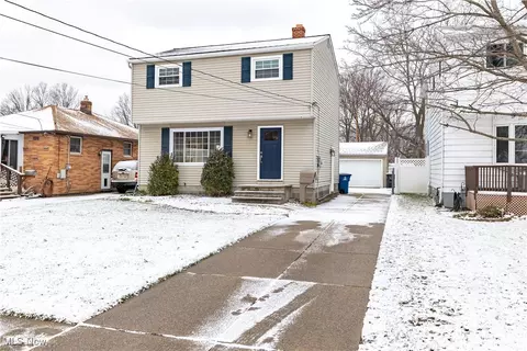 980 Center Rd, Eastlake, OH 44095