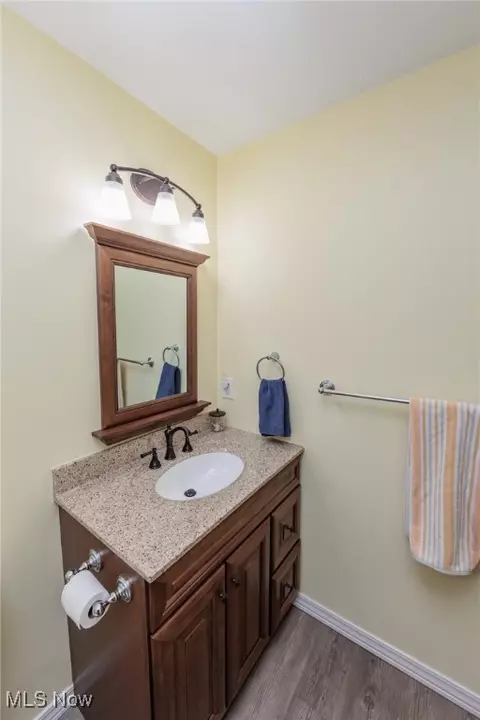6131 Center St #103, Mentor, OH 44060 photo 35