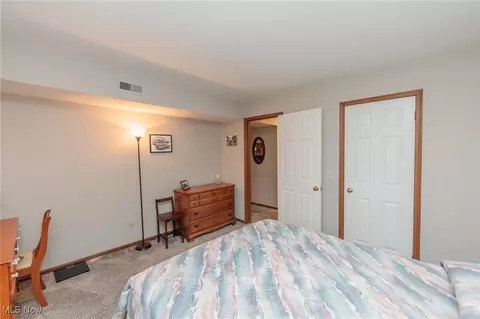 6131 Center St #103, Mentor, OH 44060 photo 33