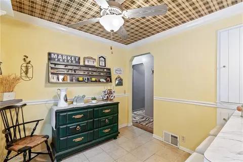 3589 Center Rd, Perry, OH 44081 photo 11