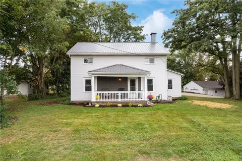 2880 Sweitzer Rd, Uniontown, OH 44685