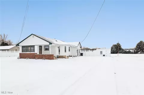 245 N Cline St, Magnolia, OH 44643