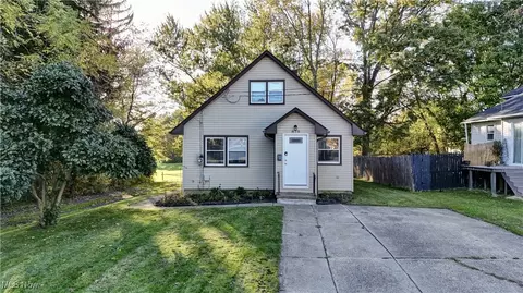 875 Cleveland Ave, Orrville, OH 44667