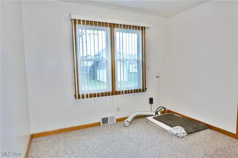 181 Omar St, Struthers, OH 44471 photo 14