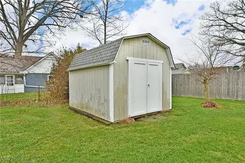 181 Omar St, Struthers, OH 44471 photo 33