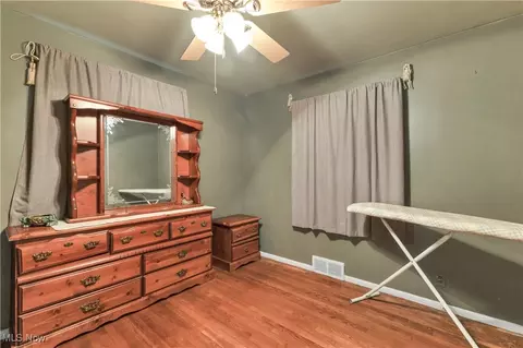 5572 E 141st St, Maple Heights, OH 44137 photo 11