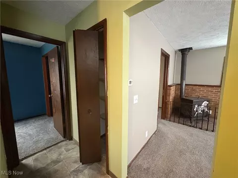 Entry Way - 1676 Elfleda St, Lorain, OH 44055 photo 1 of 1