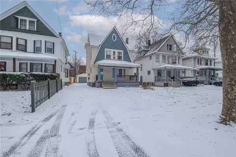 10224 Columbia Ave, Cleveland, OH 44108