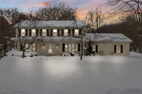 167 Spell Rd, Kent, OH 44240