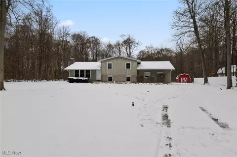 10757 Clapsaddle Ave NE, Alliance, OH 44601