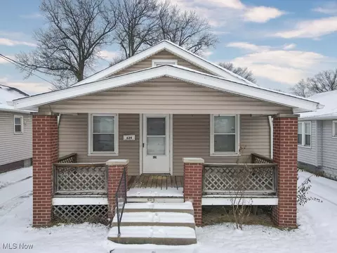629 E Archwood Ave, Akron, OH 44306