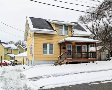 56 Antles Ave, Barberton, OH 44203