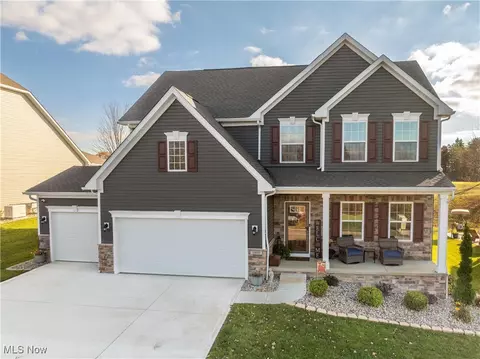 5800 Quarry Lake Dr SE, East Canton, OH 44730