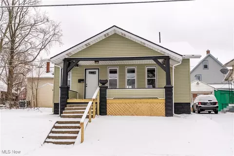 2820 Blair Pl SW, Canton, OH 44710
