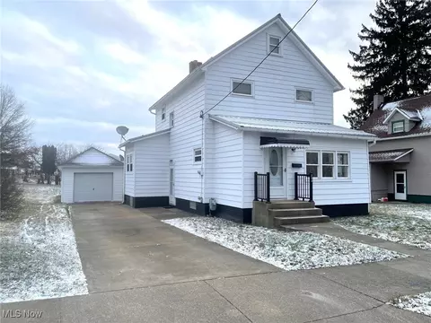 204 Thomas St, Minerva, OH 44657