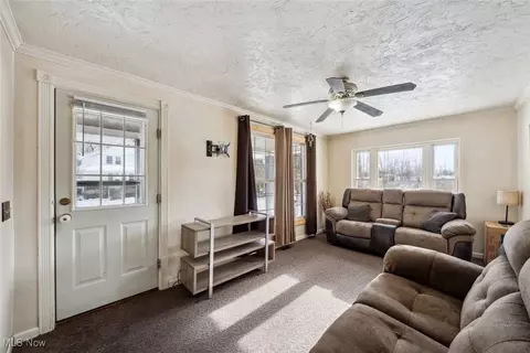 117 Laura Ct, Elyria, OH 44035 photo 8