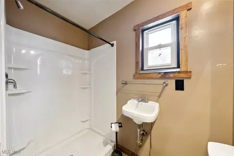 117 Laura Ct, Elyria, OH 44035 photo 29
