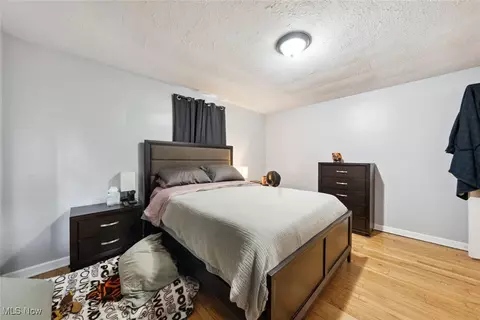 145 E 219th St, Euclid, OH 44123 photo 14