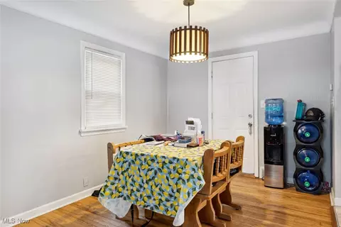 145 E 219th St, Euclid, OH 44123 photo 6