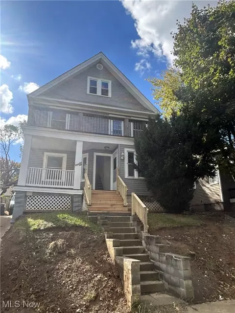10709 Fidelity Ave, Cleveland, OH 44111