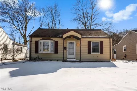 15701 Montrose Ave, Cleveland, OH 44111
