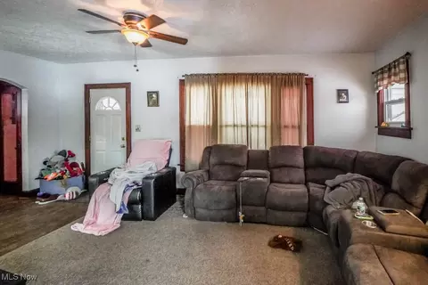 Living - 1928 Allen Ave SE, Canton, OH 44707 photo 2 of 2