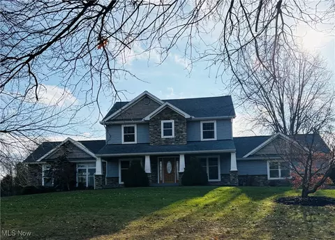 2504 Meloy Rd, Kent, OH 44240