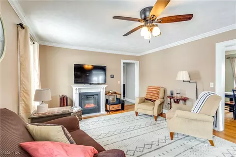 Living - 110 E Ohio Ave, Dover, OH 44622 photo 2 of 3