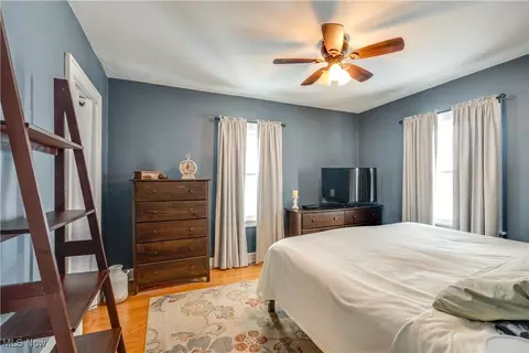 Bedroom - 110 E Ohio Ave, Dover, OH 44622 photo 1 of 3