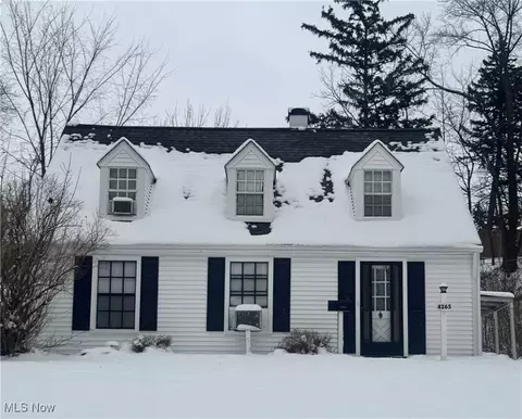 4265 Cricket Ln, Warrensville Heights, OH 44128