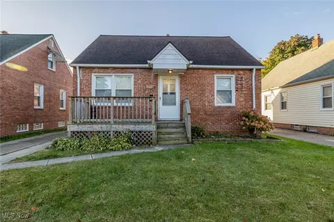 14017 Elsetta Ave, Cleveland, OH 44135