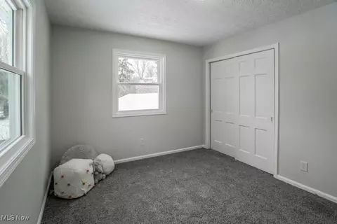 2021 Dunkeith Dr NW, Canton, OH 44708 photo 32