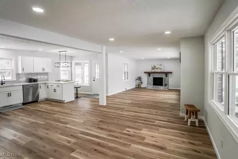 2021 Dunkeith Dr NW, Canton, OH 44708 photo 7