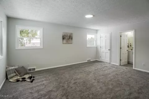 2021 Dunkeith Dr NW, Canton, OH 44708 photo 24