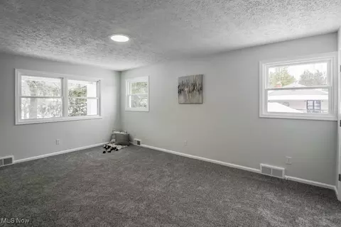 2021 Dunkeith Dr NW, Canton, OH 44708 photo 23
