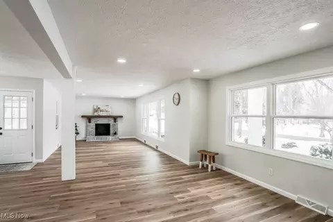 2021 Dunkeith Dr NW, Canton, OH 44708 photo 15