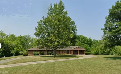 13690 W 130th St, Strongsville, OH 44136