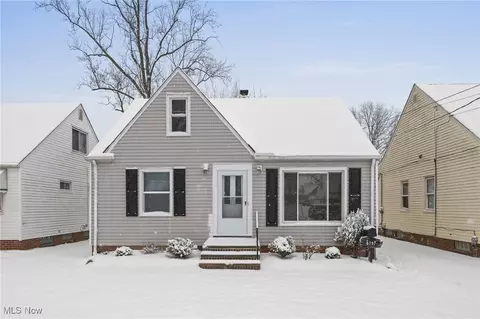 5797 Turney Rd, Cleveland, OH 44125