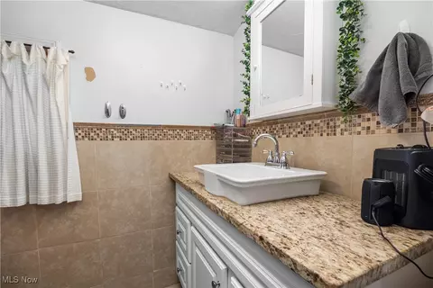 759 W River Rd N, Elyria, OH 44035 photo 20