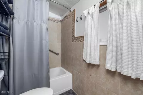 759 W River Rd N, Elyria, OH 44035 photo 21