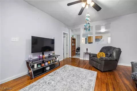 759 W River Rd N, Elyria, OH 44035 photo 4