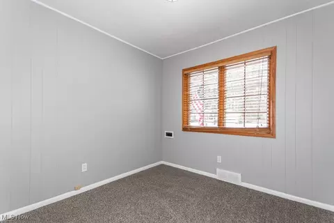 762 E 305th St, Willowick, OH 44095 photo 25