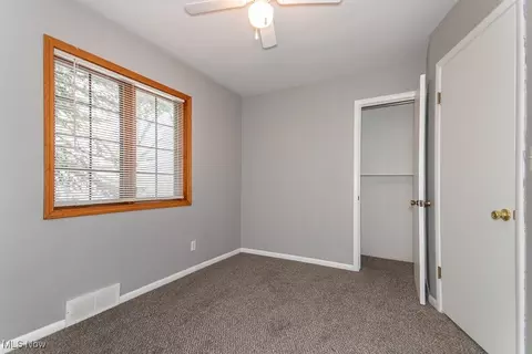 762 E 305th St, Willowick, OH 44095 photo 18