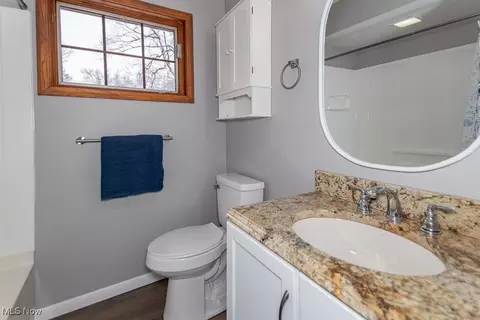 762 E 305th St, Willowick, OH 44095 photo 14