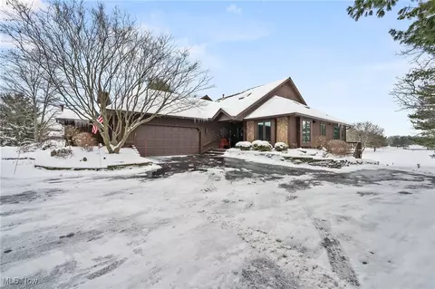 3734 Fenn Rd, Medina, OH 44256